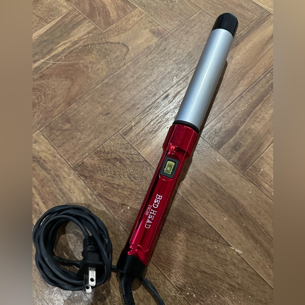 Bed Head 1/2 inch curling iron